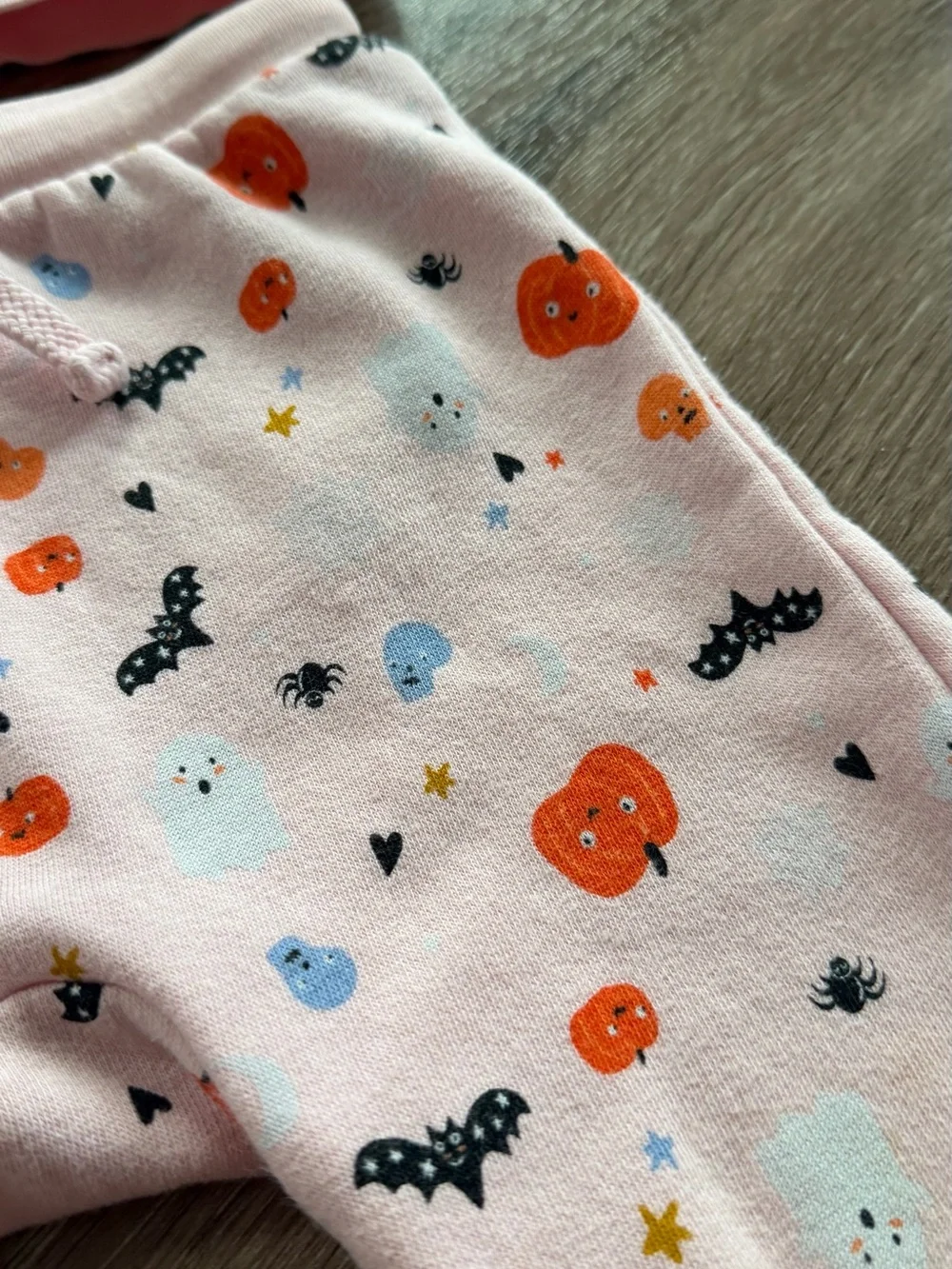 Cozy Halloween 18-24 months sweatpants set Pumpkin Sweatshirt & Jogger Old Navy
